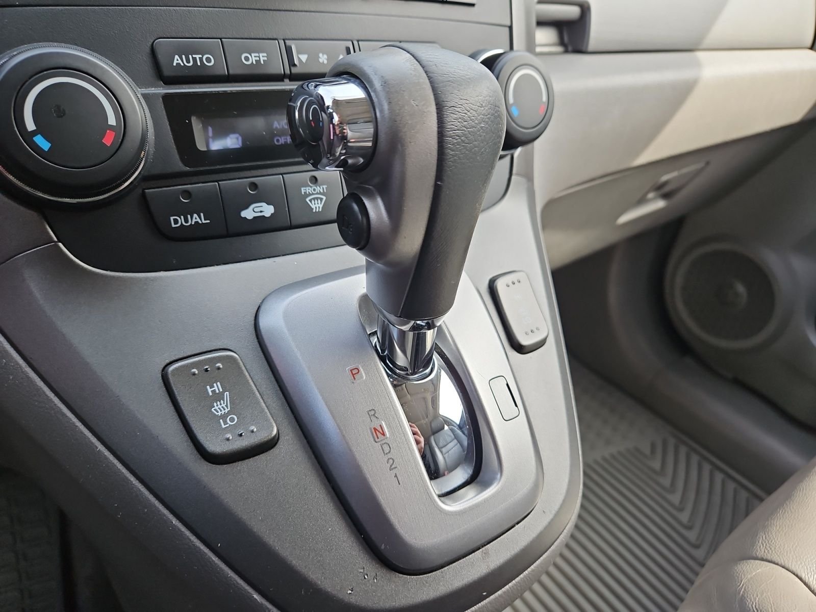 Used 2011  Honda EX-L image 27
