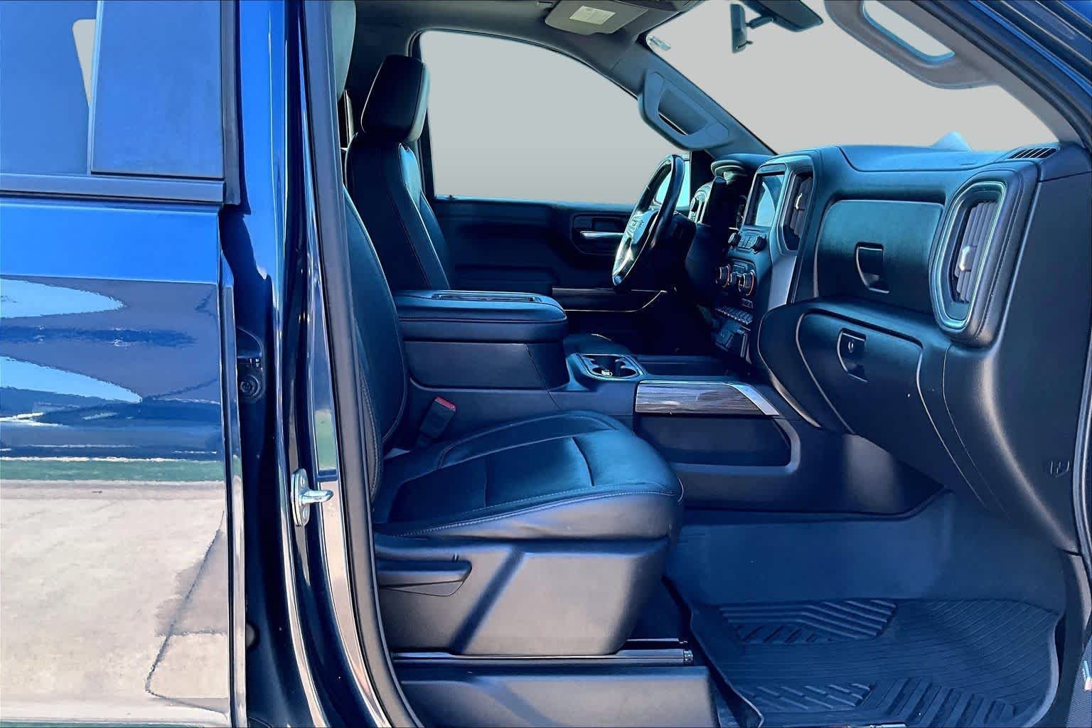Used 2020 Northsky Blue Metallic Chevrolet LT Trail Boss image 9