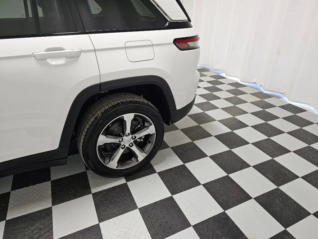 2023 Jeep Grand Cherokee 4xe - Photo 24