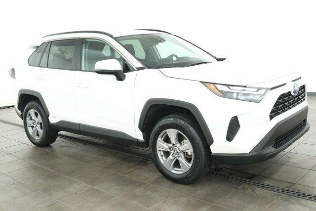 Certified Used 2024 ICE CAP Toyota  image 7