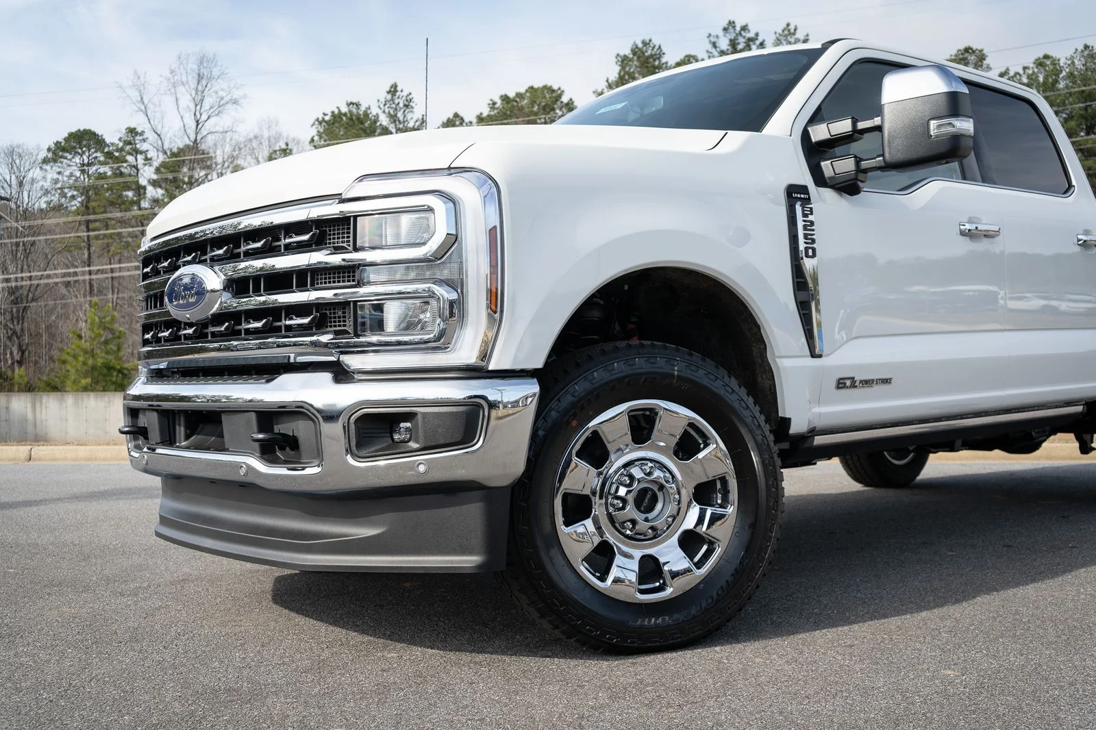 New 2026 Star White Metallic Tri-Coat Ford F-250® Lariat® image 6