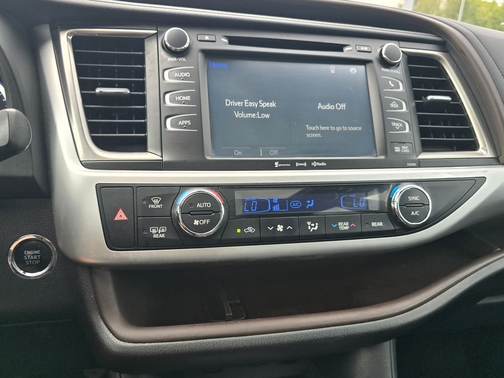 Used 2019 Black Toyota XLE image 28