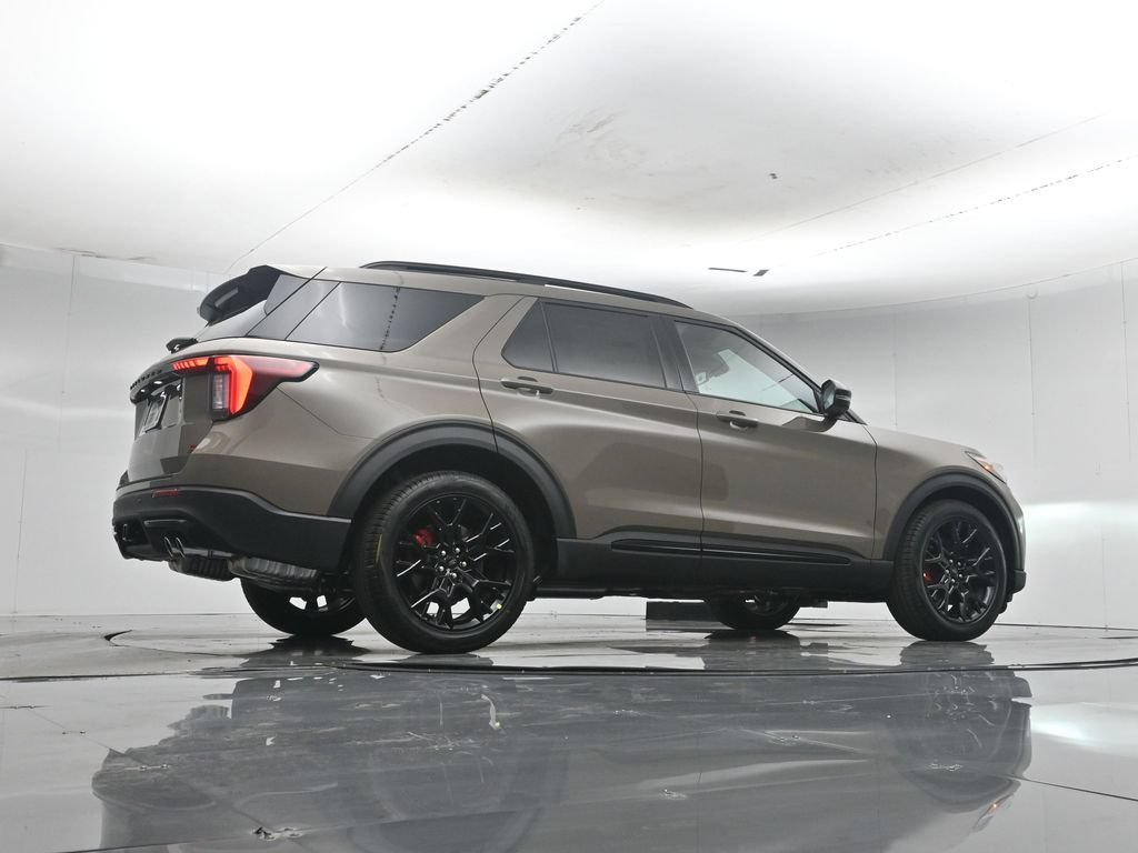 New 2027 Marsh Gray Ford ST image 49