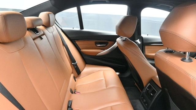 Used 2016 Black BMW 328i xDrive image 10