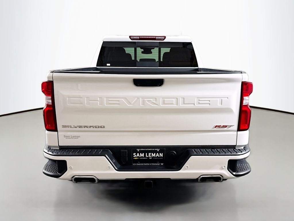 Used 2024 Summit White Chevrolet RST image 6