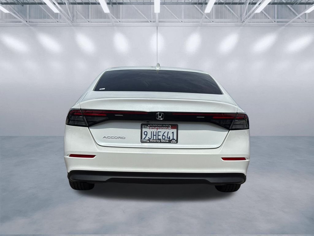Used 2024 White Honda EX image 5