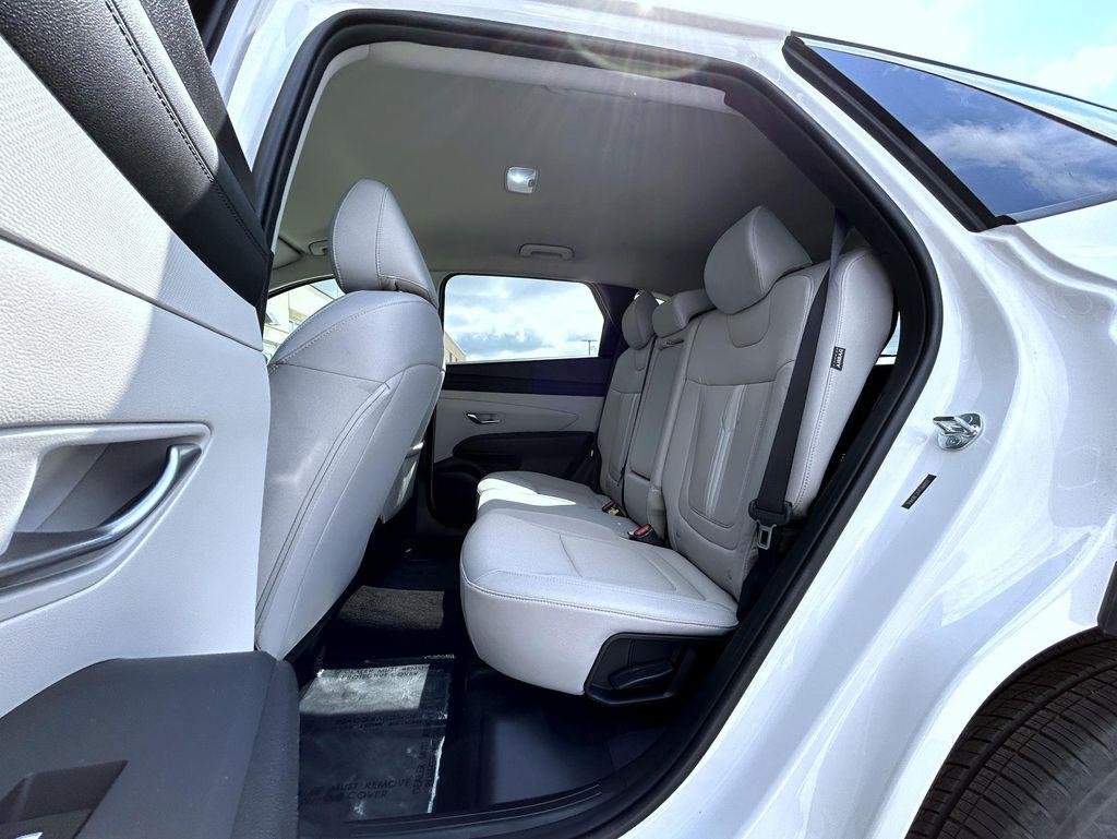New 2026 White Pearl Hyundai SEL AWD image 19