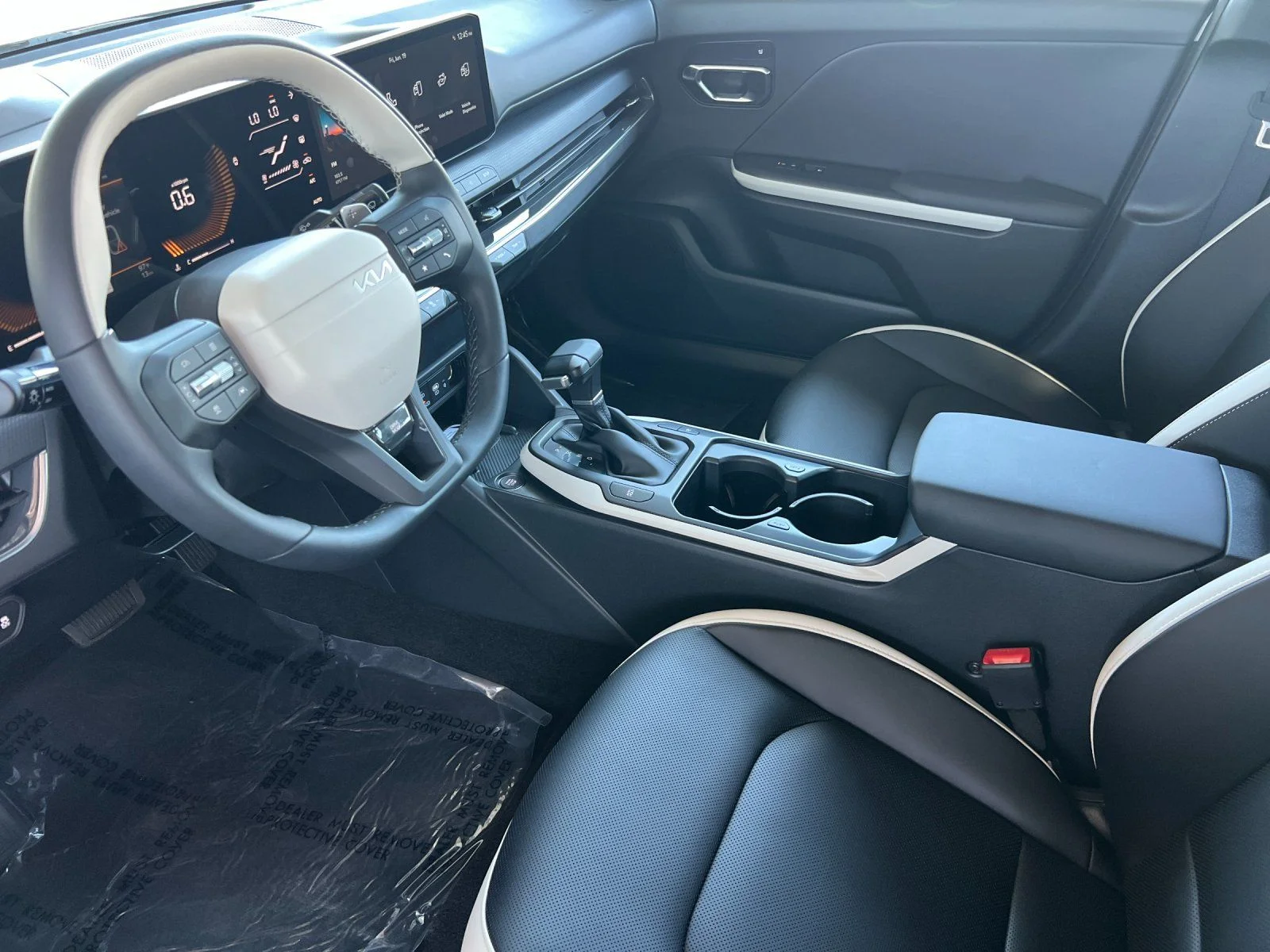 New 2026 White Kia GT-Line image 9