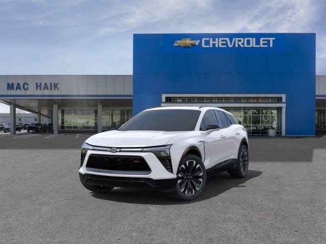 New 2025 Iridescent Pearl Tricoat Chevrolet RS image 8