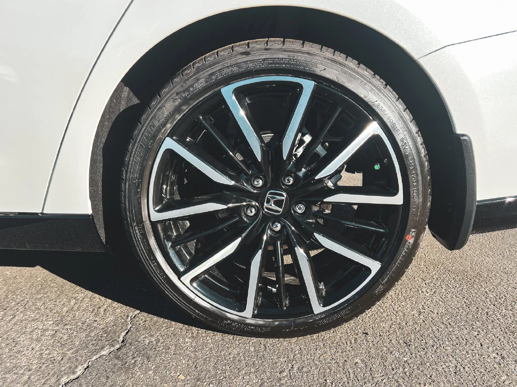 New 2026 White Honda Touring image 6
