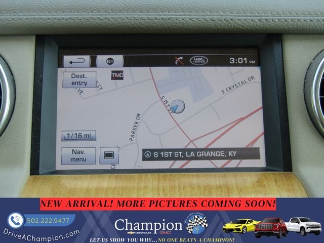 Used 2012 White Land Rover V8 image 14
