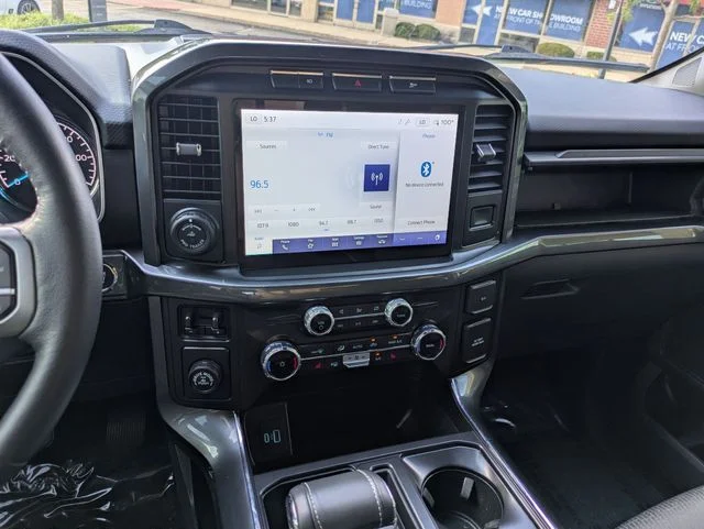 Used 2022 Silver Ford XLT image 16