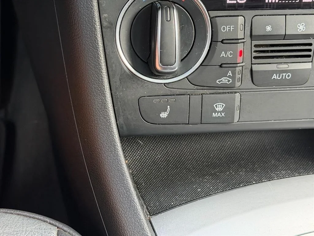 Used 2018  Audi 2.0T Premium image 22