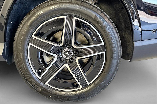 New 2026 Black Mercedes-Benz GLC 300 image 59