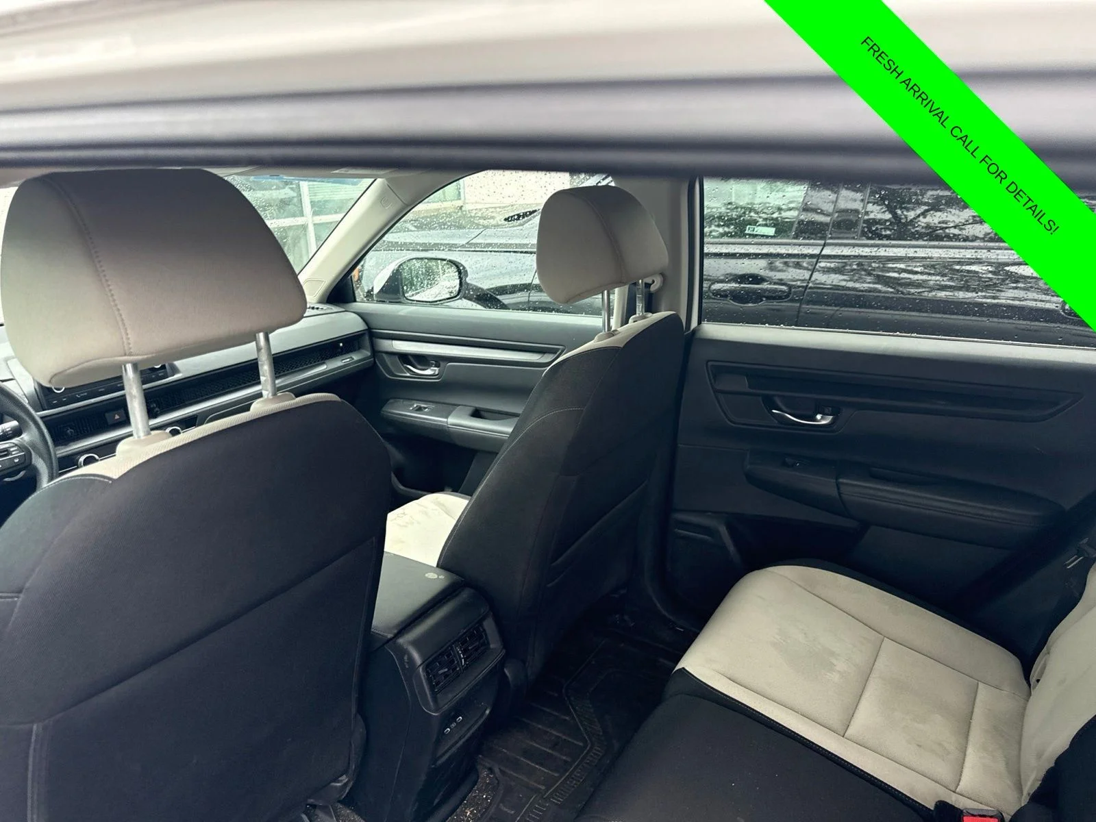 Used 2024 Platinum White Pearl Honda EX image 11