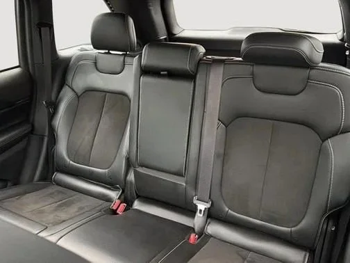 Used 2023 Diamond Black Jeep Altitude X image 12