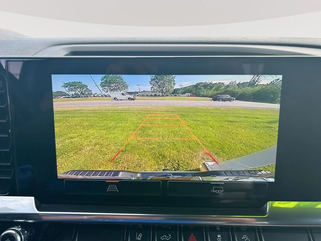 Used 2026 Silver GMC SLE image 19