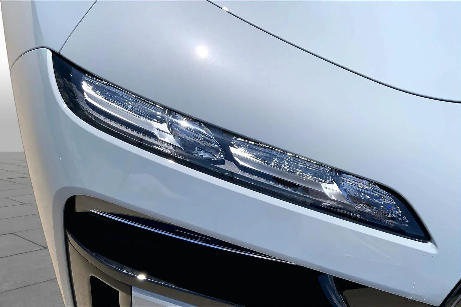 New 2026 Brooklyn Grey Metallic BMW 750e xDrive image 13