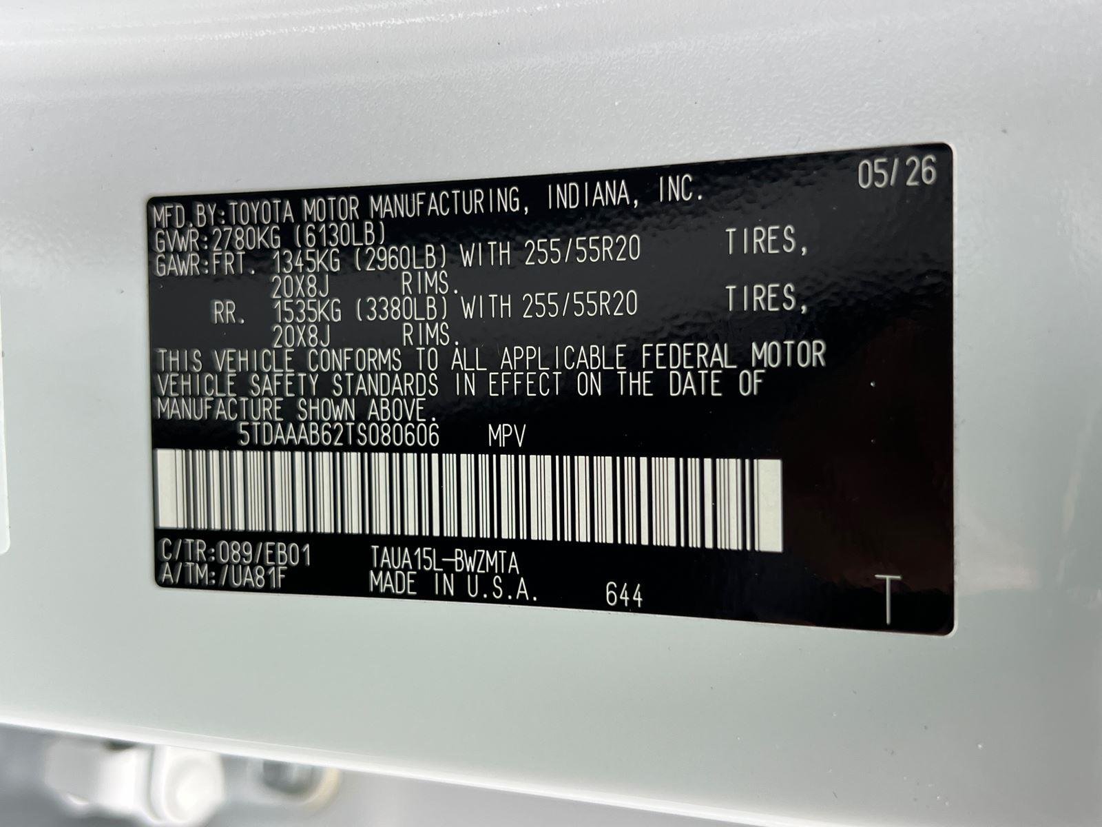 New 2026 Wind Chill Pearl Lexus PREMIUM AWD image 26