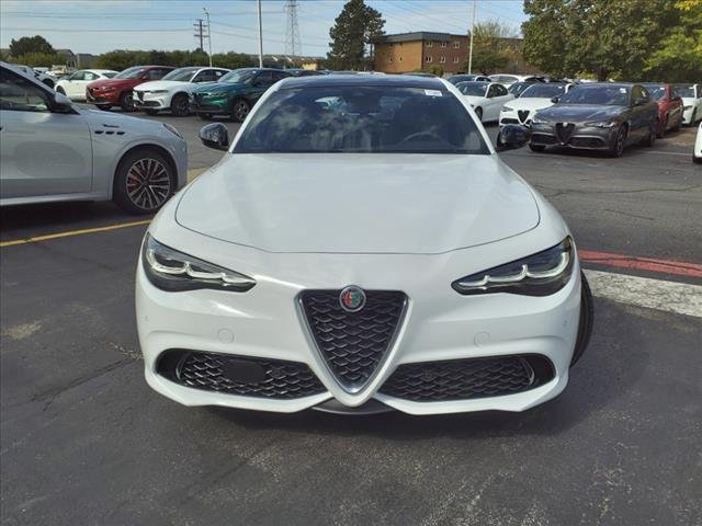 2024 Alfa Romeo Giulia Ti - Photo 8