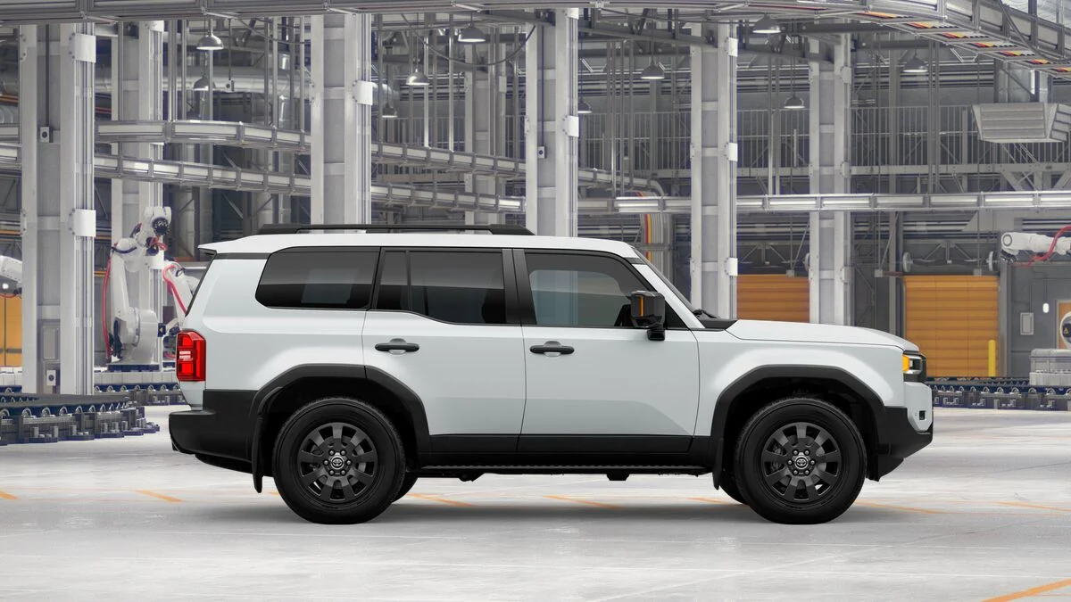 New 2027 Wind Chill Pearl Toyota Base image 12