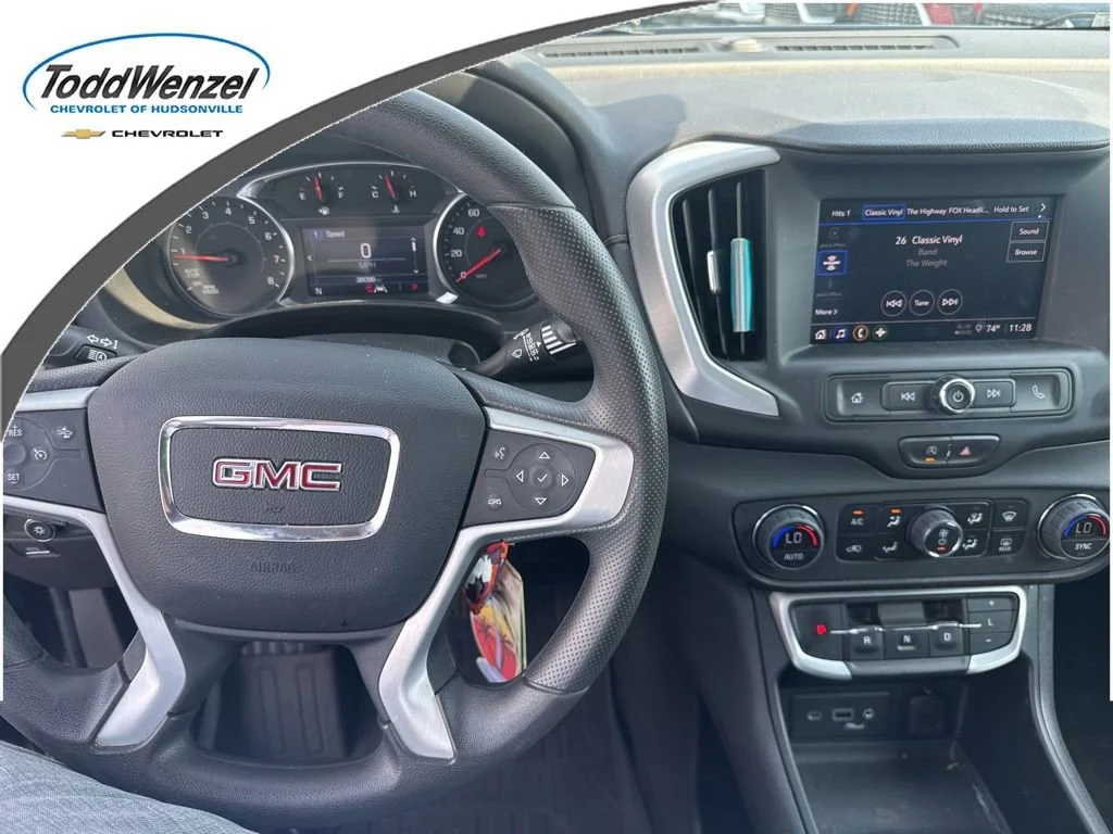 2023 GMC Terrain SLE FWD's photo