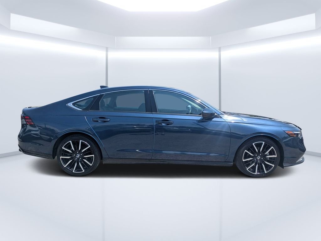 Used 2023 Blue Honda Touring image 2
