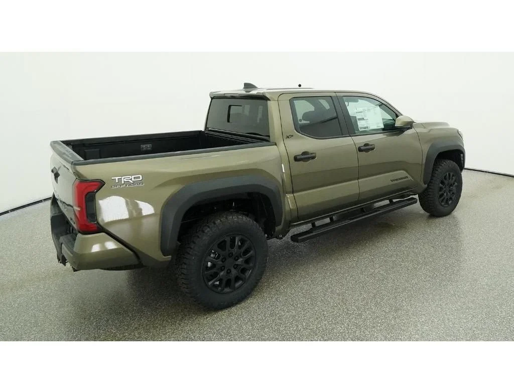 New 2026 Bronze Oxide Toyota TRD Off-Road image 31