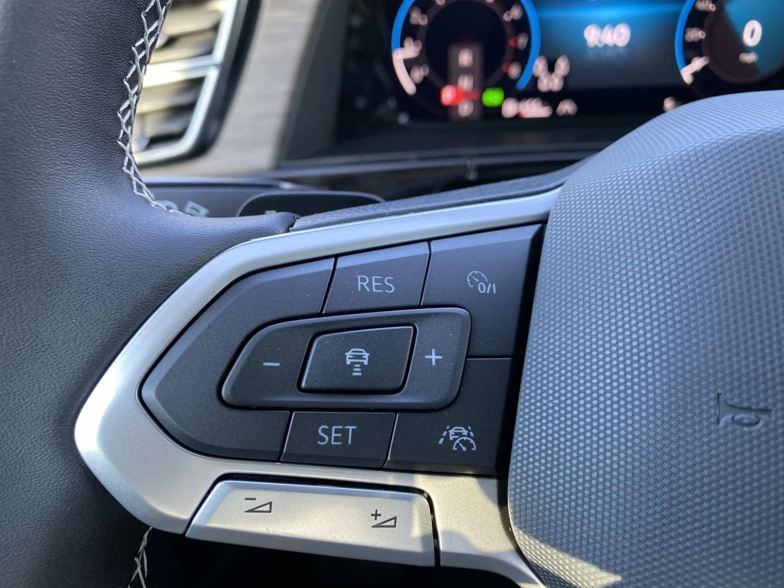 2026 Volkswagen Atlas SEL - Photo 16