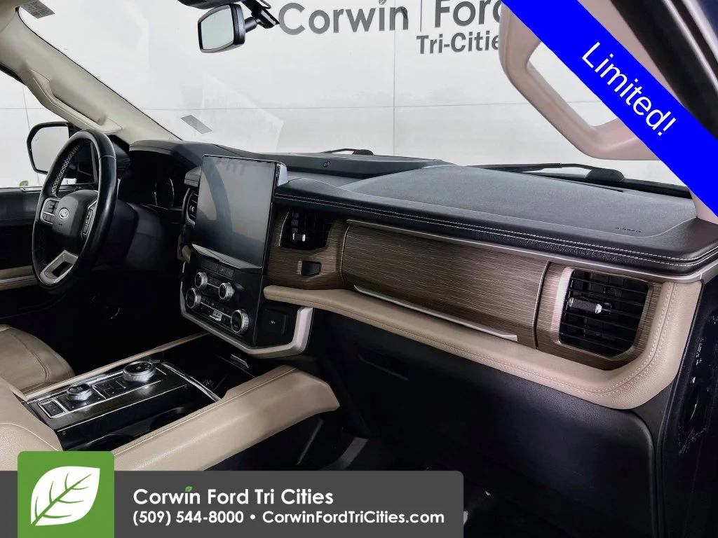 Used 2022 Blue Ford Limited image 31