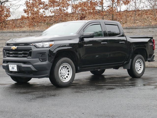 2023 Chevrolet Colorado WT