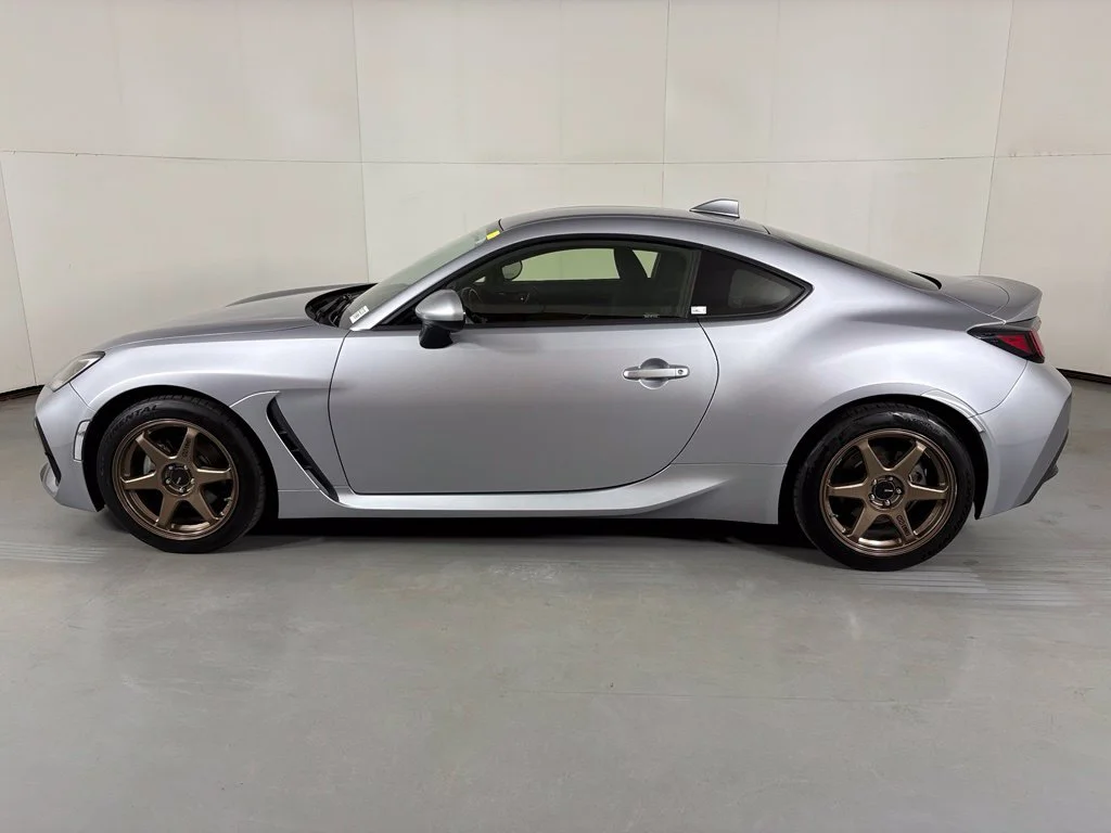 Used 2023 Silver Subaru Premium image 7