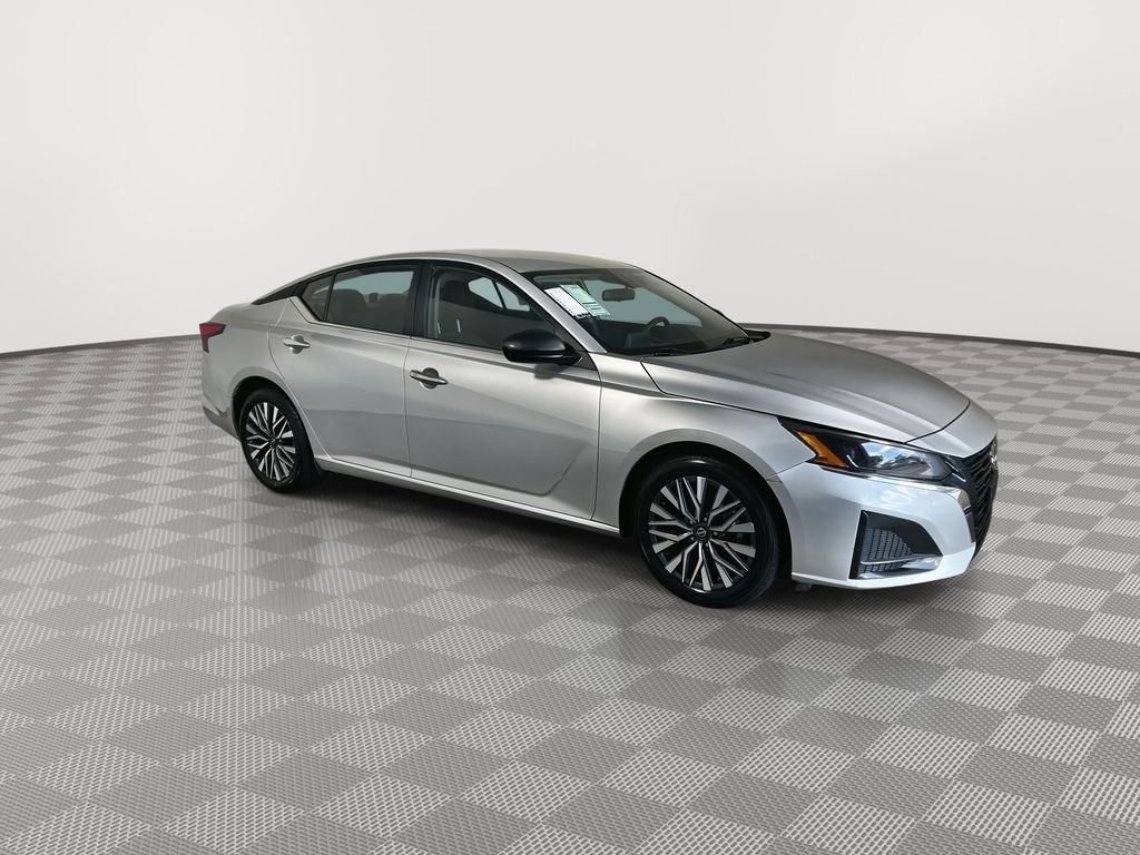 Certified 2024 Nissan Altima SV with VIN 1N4BL4DV1RN302674 for sale in Greenacres, FL