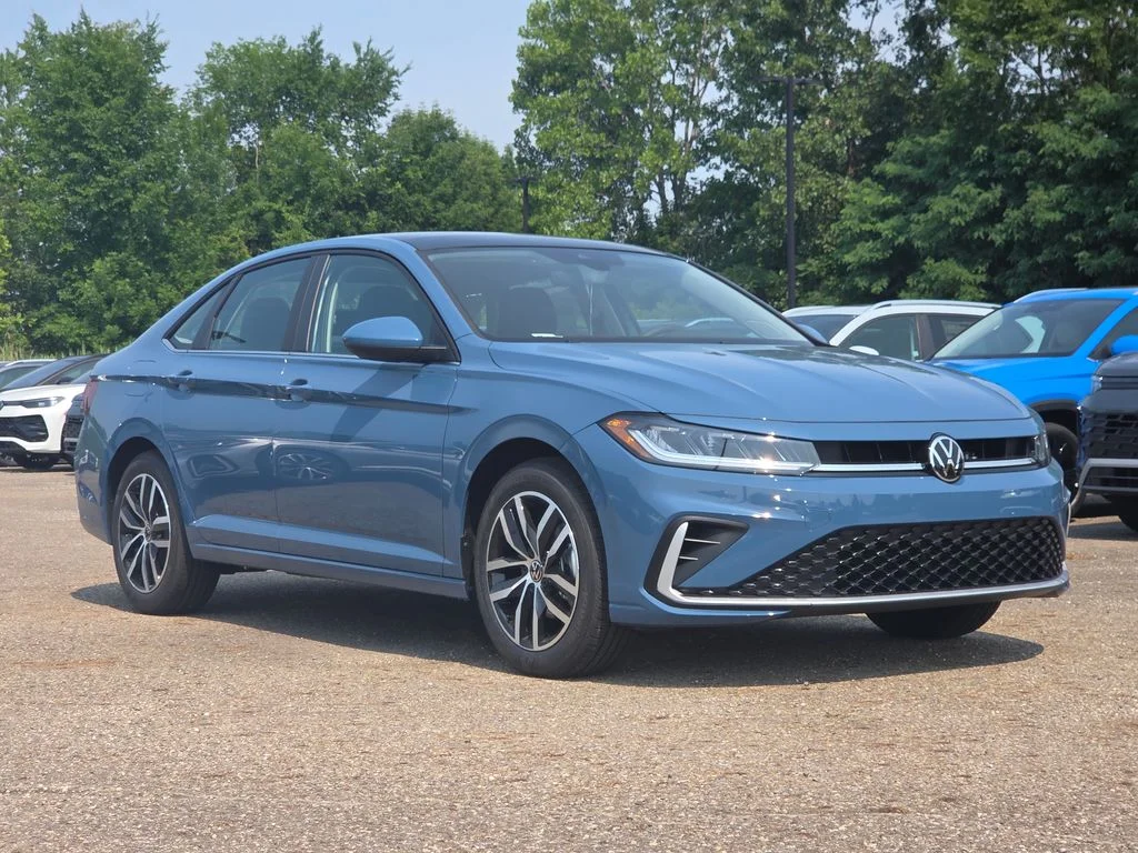 New 2026 Monterey Blue Pearl Volkswagen 1.5T SE image 2