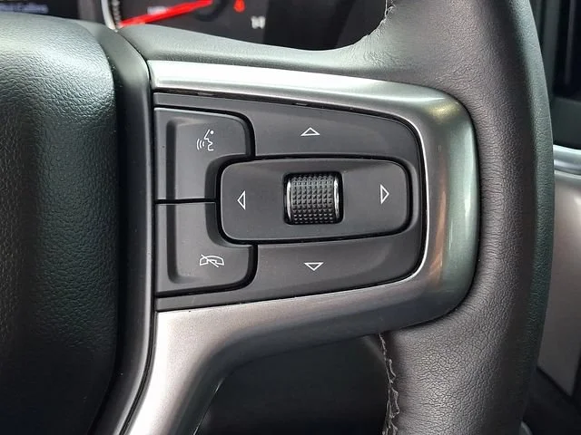 Used 2022 Northsky Blue Metallic Chevrolet LTZ image 22