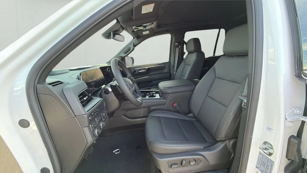 New 2026 Summit White Chevrolet LT image 15