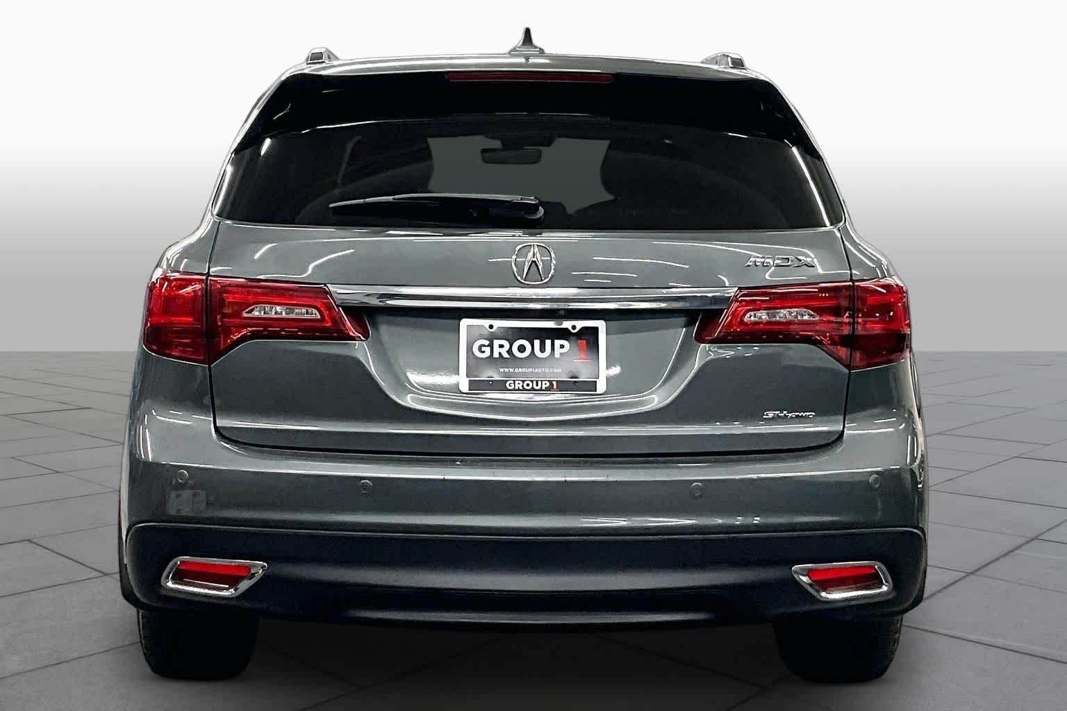 Used 2016 Forest Mist Metallic Acura w/Advance image 4