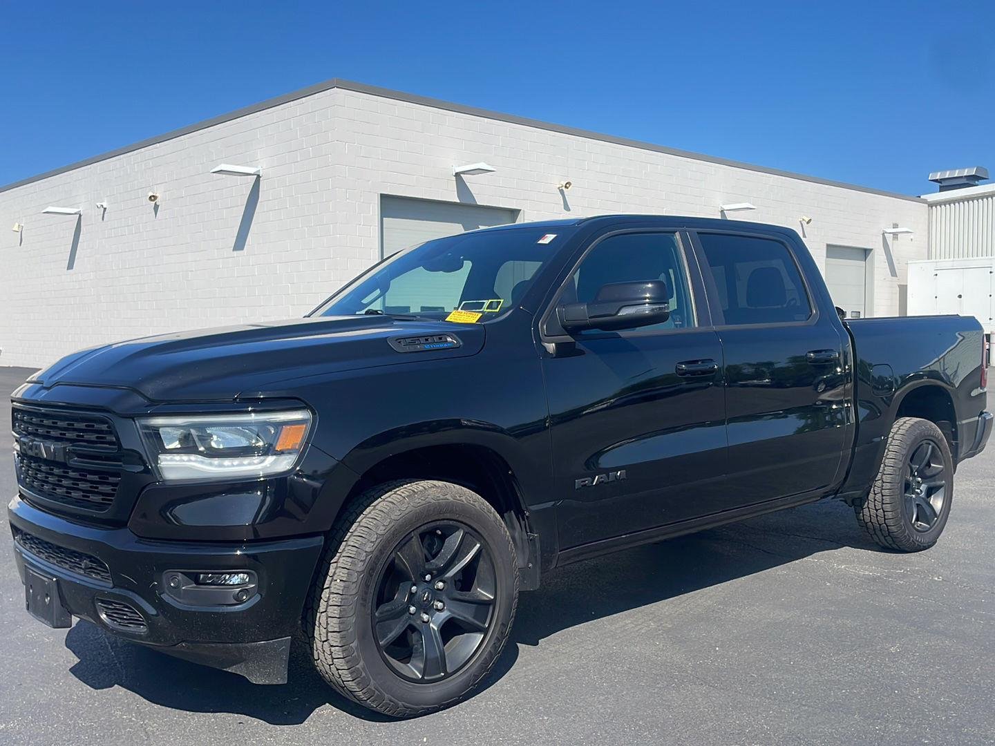Used 2023 Diamond Black Crystal Pearlcoat Ram Big Horn image 6