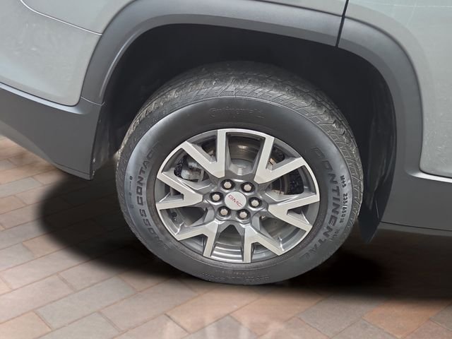 Used 2023 Sterling Metallic GMC SLE image 26