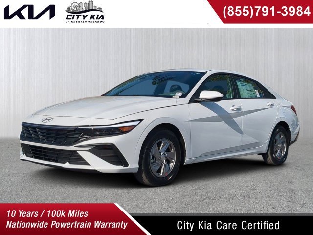 Used 2026 White Hyundai SE image 1