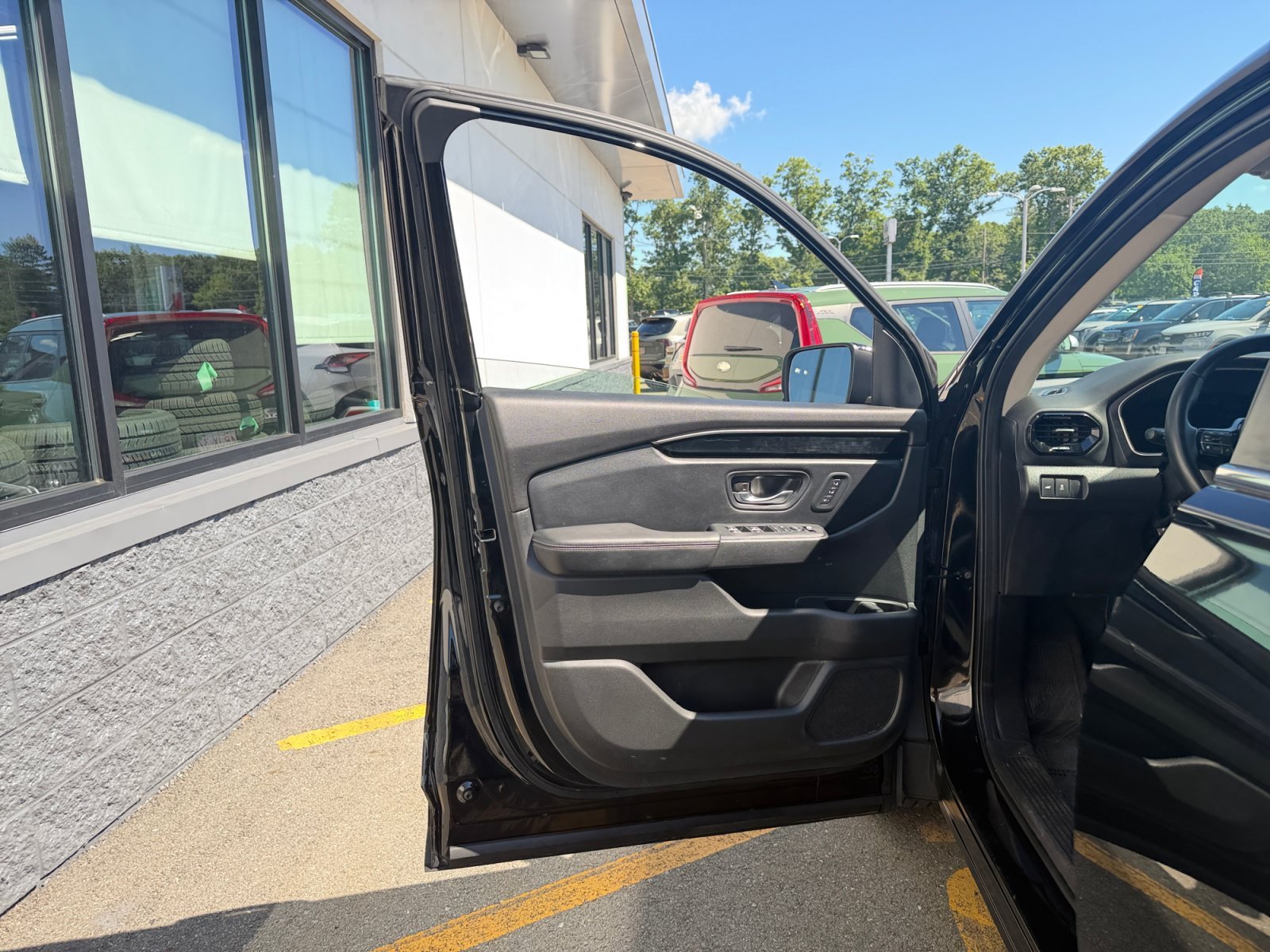 2023 Honda Pilot EX-L - Photo 28