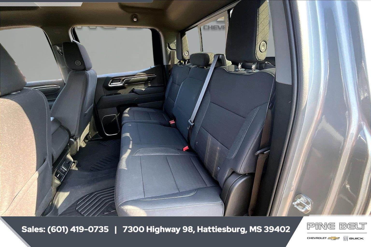 Used 2024 Sterling Gray Metallic Chevrolet LT image 20