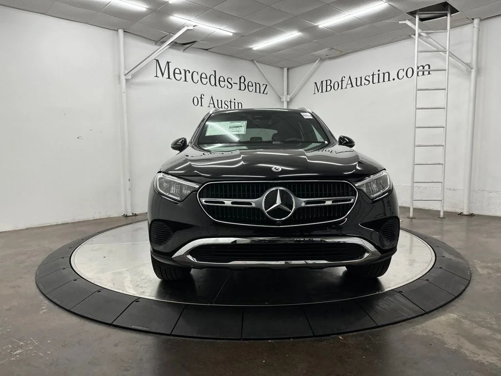 New 2026 Black Mercedes-Benz GLC 300 image 2