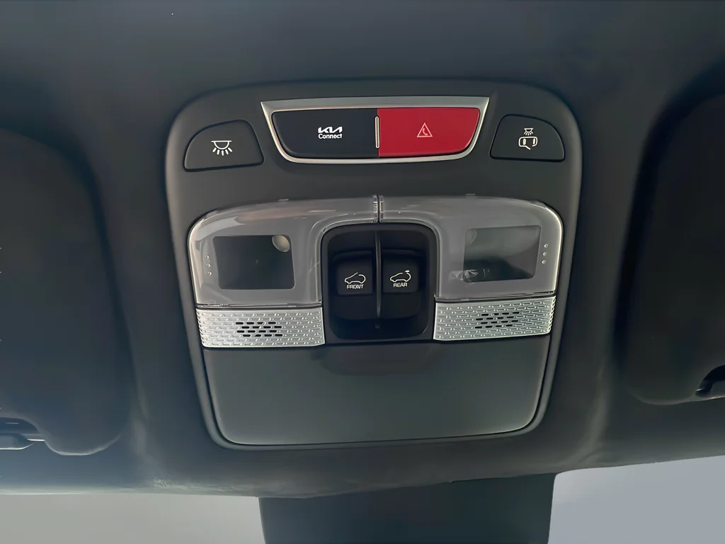 Used 2023 Black Kia SX-Prestige X-Pro image 27
