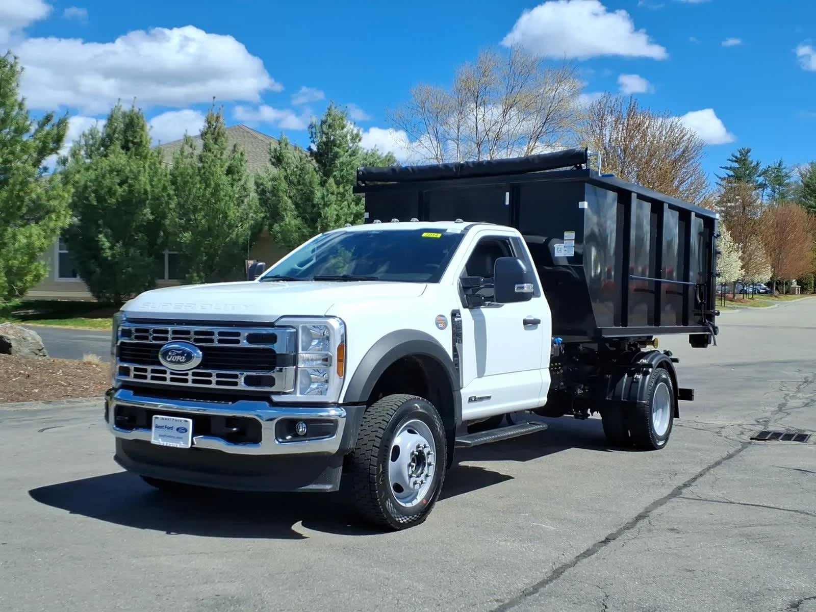New 2026 Oxford White Ford XL image 7