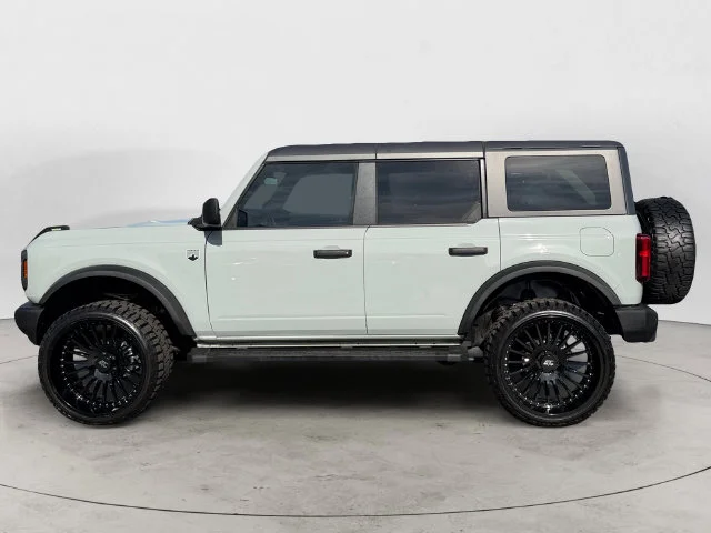 Used 2024 Green Ford Big Bend image 9