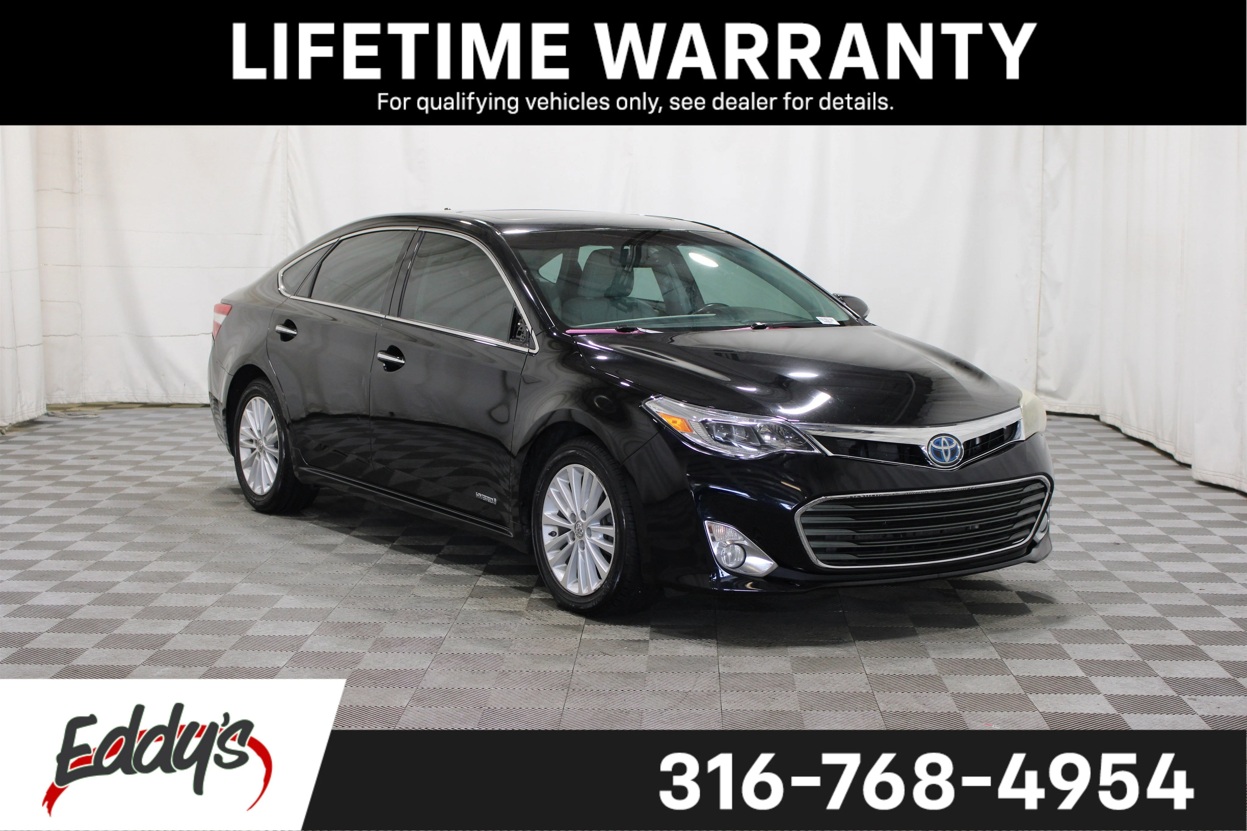 2013 Toyota Avalon Limited Hybrid's photo
