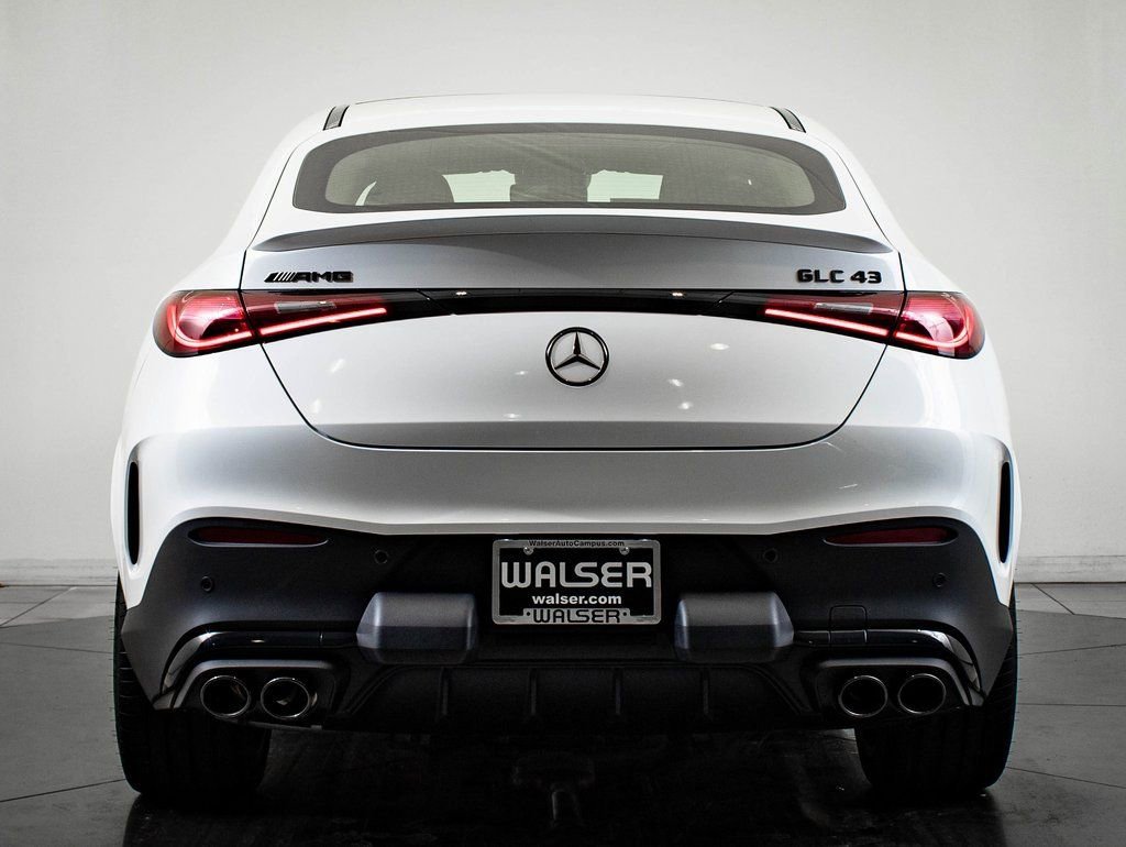 New 2026 MANUFAKTUR Moonlight White Metallic Mercedes-Benz GLC 43 AMG® image 7