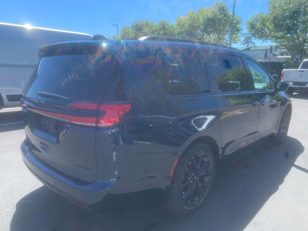 Certified Used 2025 Blue Chrysler Limited image 4