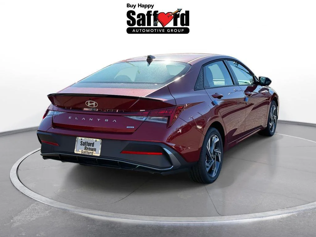 2025 Hyundai Elantra Blue - Photo 8